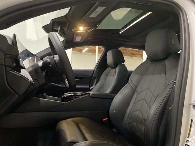2025 BMW 5 Series 530i xDrive Dallas TX