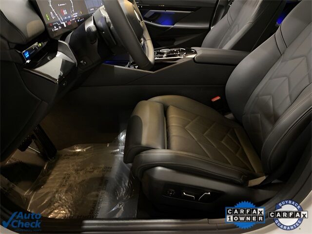 2025 BMW 5 Series 530i xDrive Dallas TX