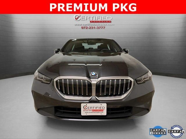 2025 BMW 5 Series 530i xDrive