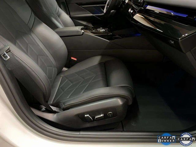 2025 BMW 5 Series 530i xDrive Dallas TX