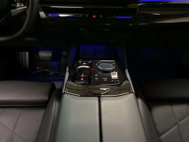 2025 BMW 5 Series 530i xDrive Dallas TX