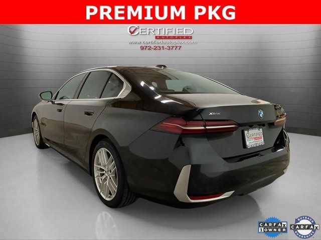 2025 BMW 5 Series 530i xDrive