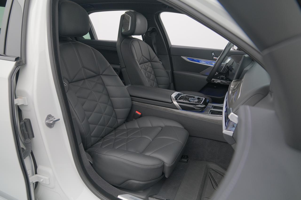 2025 BMW 7 Series 740I Miami FL