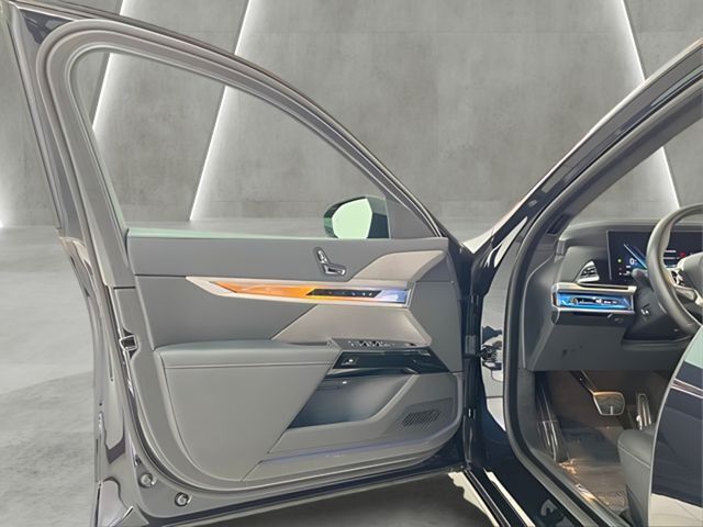 2025 BMW 7 Series 740i xDrive Carrollton TX