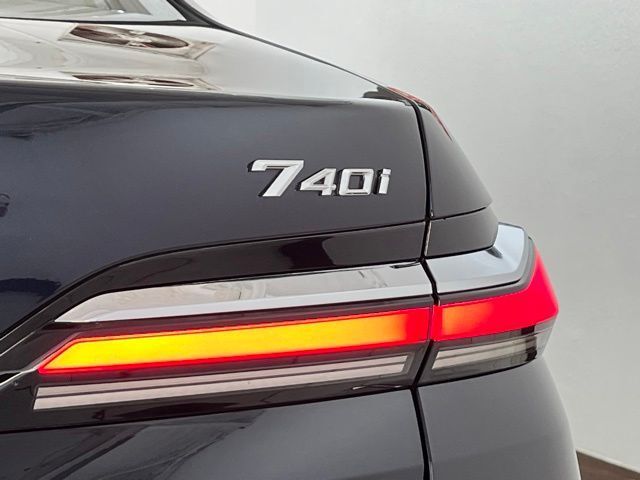 2025 BMW 7 Series 740i xDrive Carrollton TX