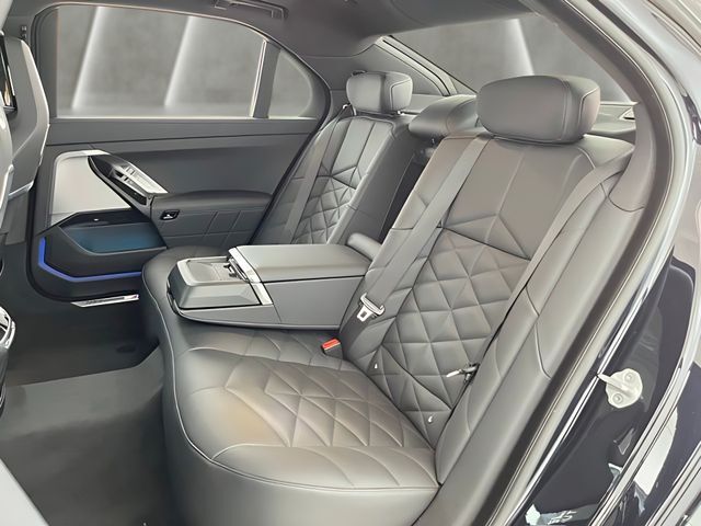 2025 BMW 7 Series 740i xDrive Carrollton TX
