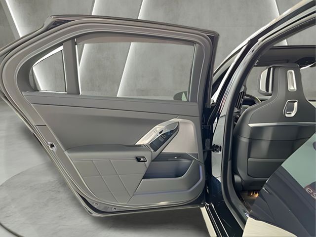 2025 BMW 7 Series 740i xDrive Carrollton TX