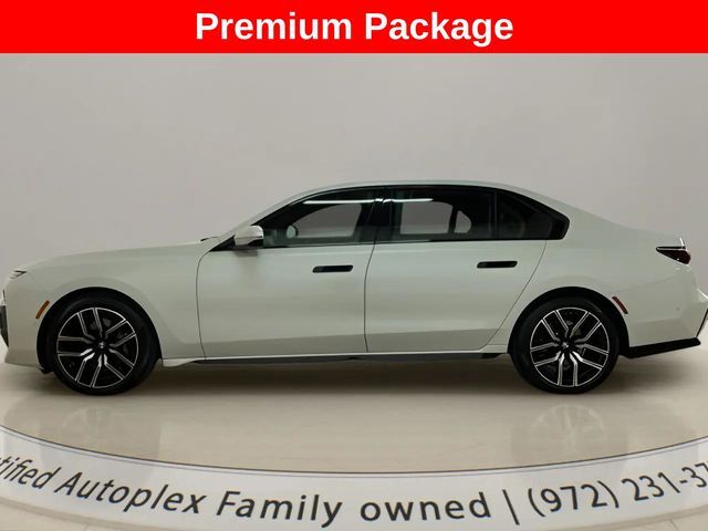 2025 BMW 7 Series 740i xDrive