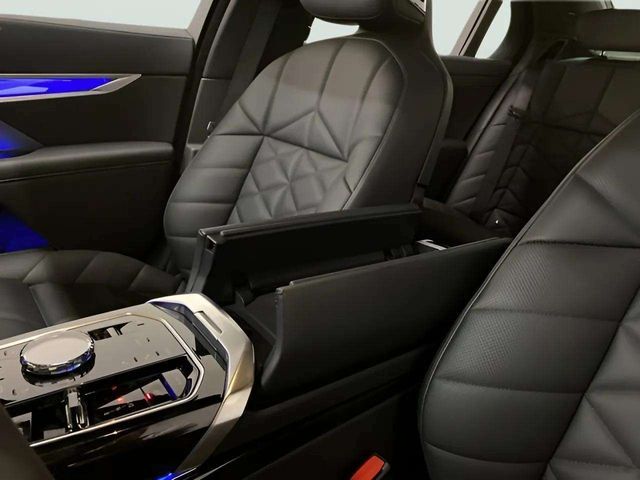 2025 BMW 7 Series 740i xDrive Dallas TX