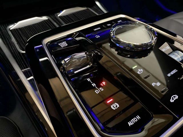 2025 BMW 7 Series 740i xDrive Dallas TX