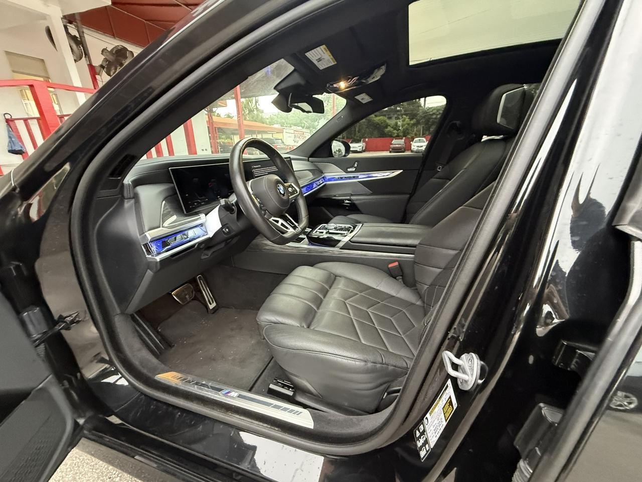 2025 BMW 7 Series 740i xDrive Miami FL
