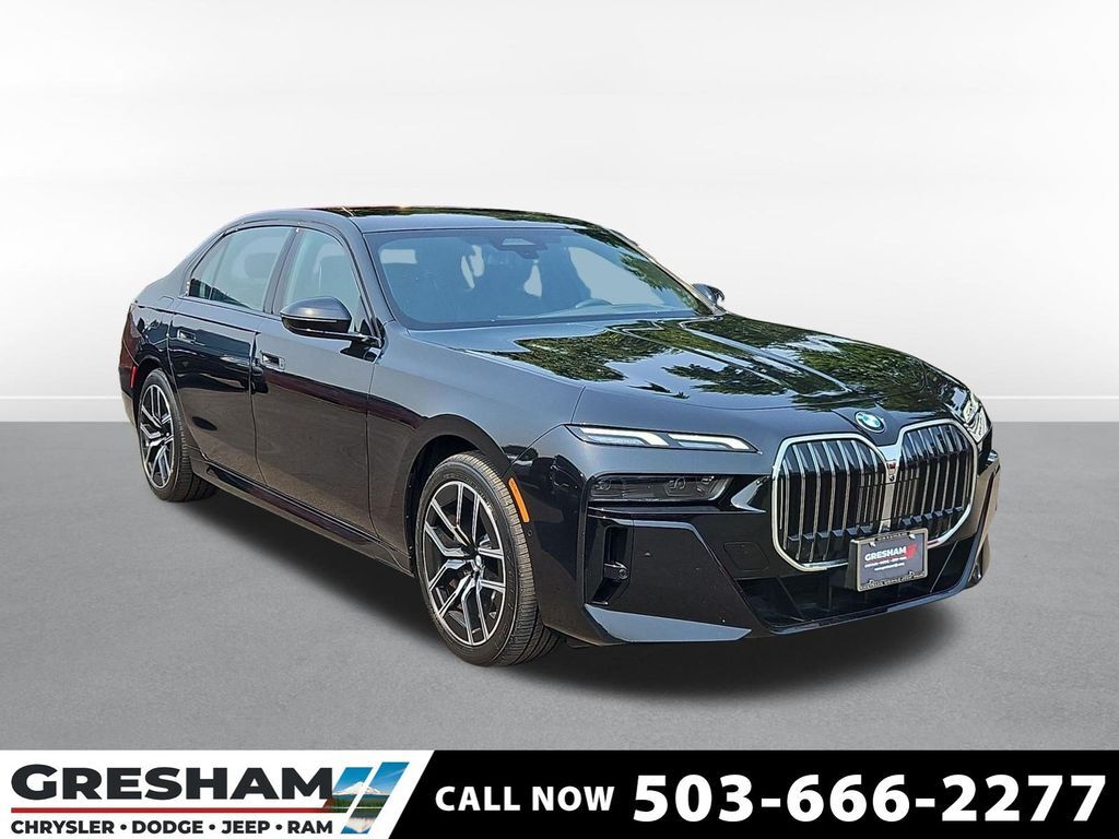 2025 BMW 7 Series 740i xDrive