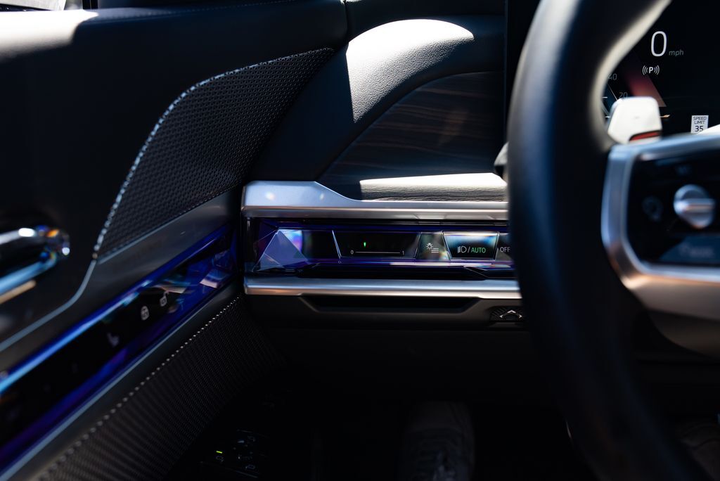 2025 BMW 7 Series 740i xDrive Milwaukie OR