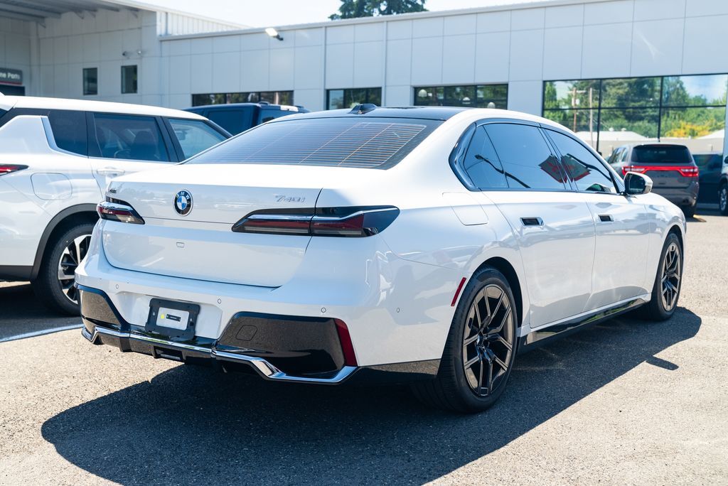2025 BMW 7 Series 740i xDrive Milwaukie OR