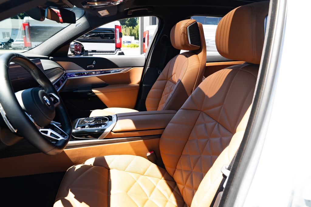 2025 BMW 7 Series 740i xDrive Milwaukie OR