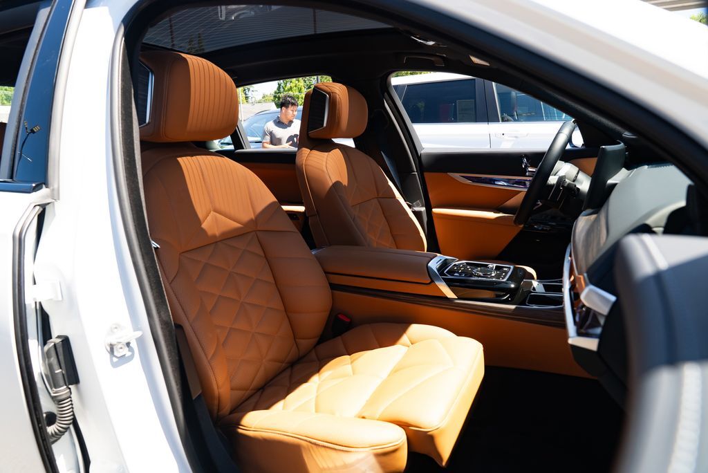 2025 BMW 7 Series 740i xDrive Milwaukie OR