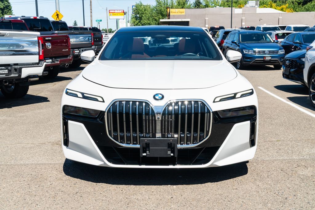 2025 BMW 7 Series 740i xDrive Milwaukie OR
