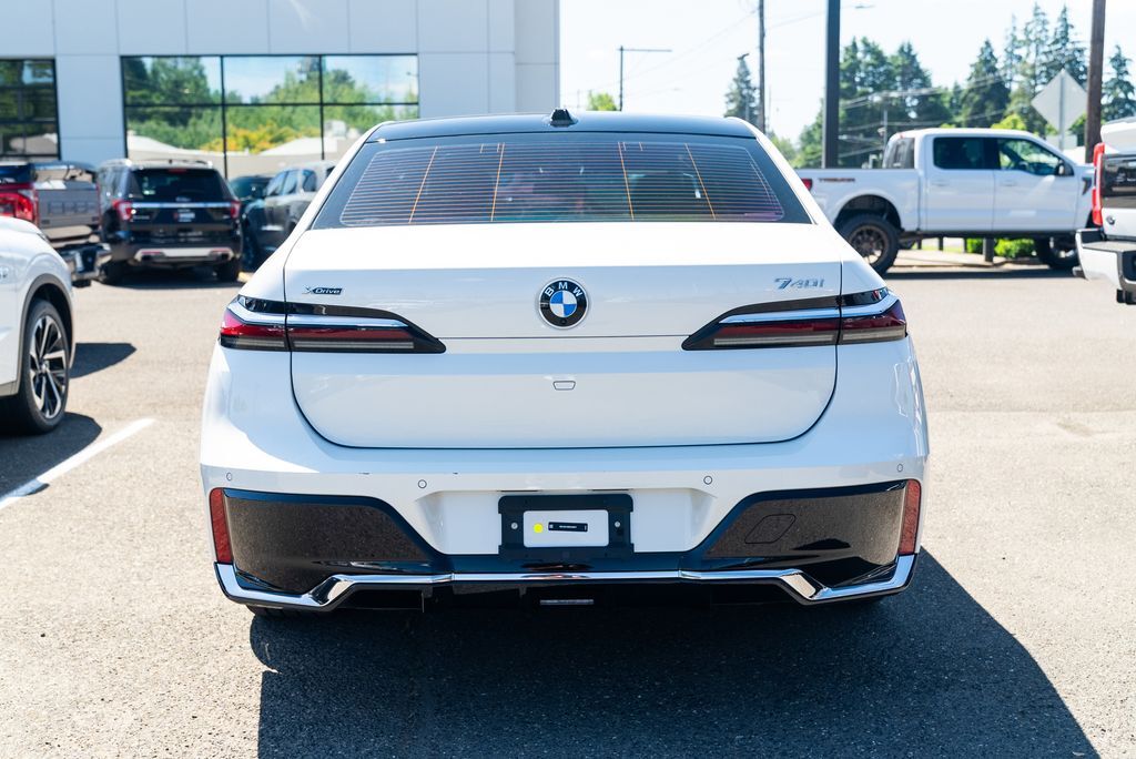 2025 BMW 7 Series 740i xDrive Milwaukie OR