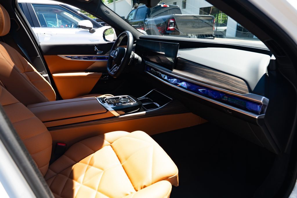 2025 BMW 7 Series 740i xDrive Milwaukie OR