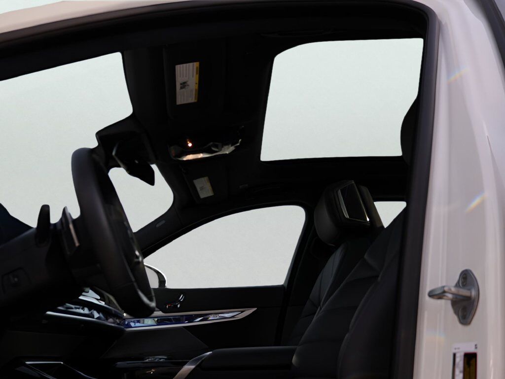 2025 BMW 7 Series 740i xDrive San Clemente CA