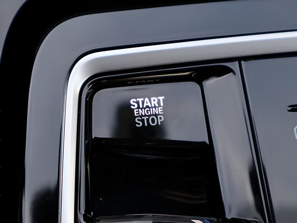 2025 BMW 7 Series 740i xDrive San Clemente CA