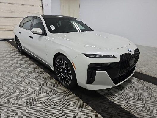 2025 BMW 7 Series 750e xDrive Indianapolis IN