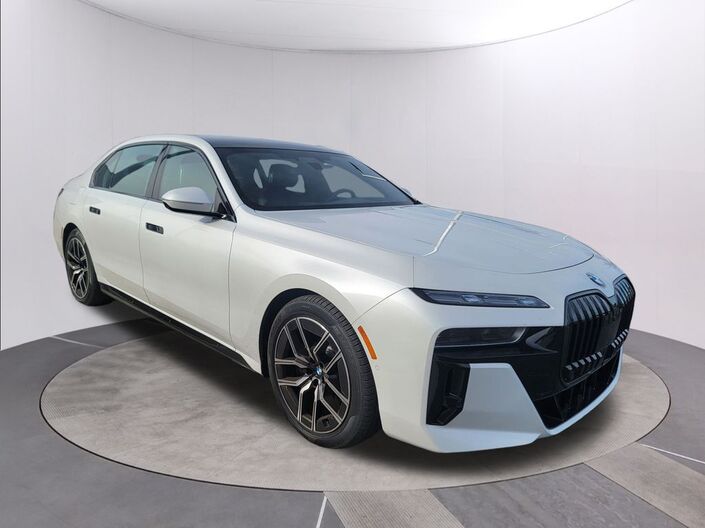 2025 BMW 7 Series 760i xDrive Oshkosh WI