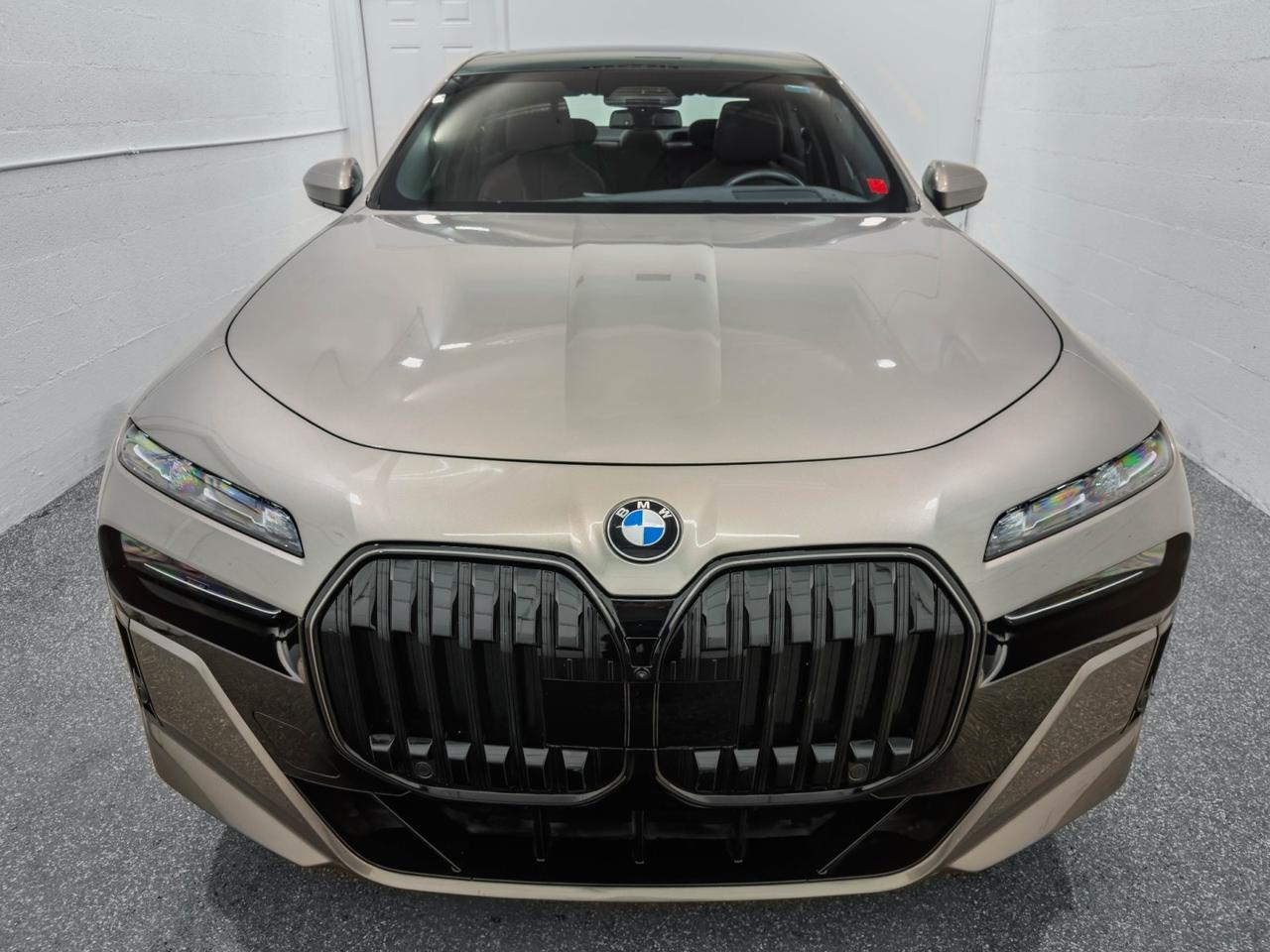 2025 BMW 7 Series 760i xDrive