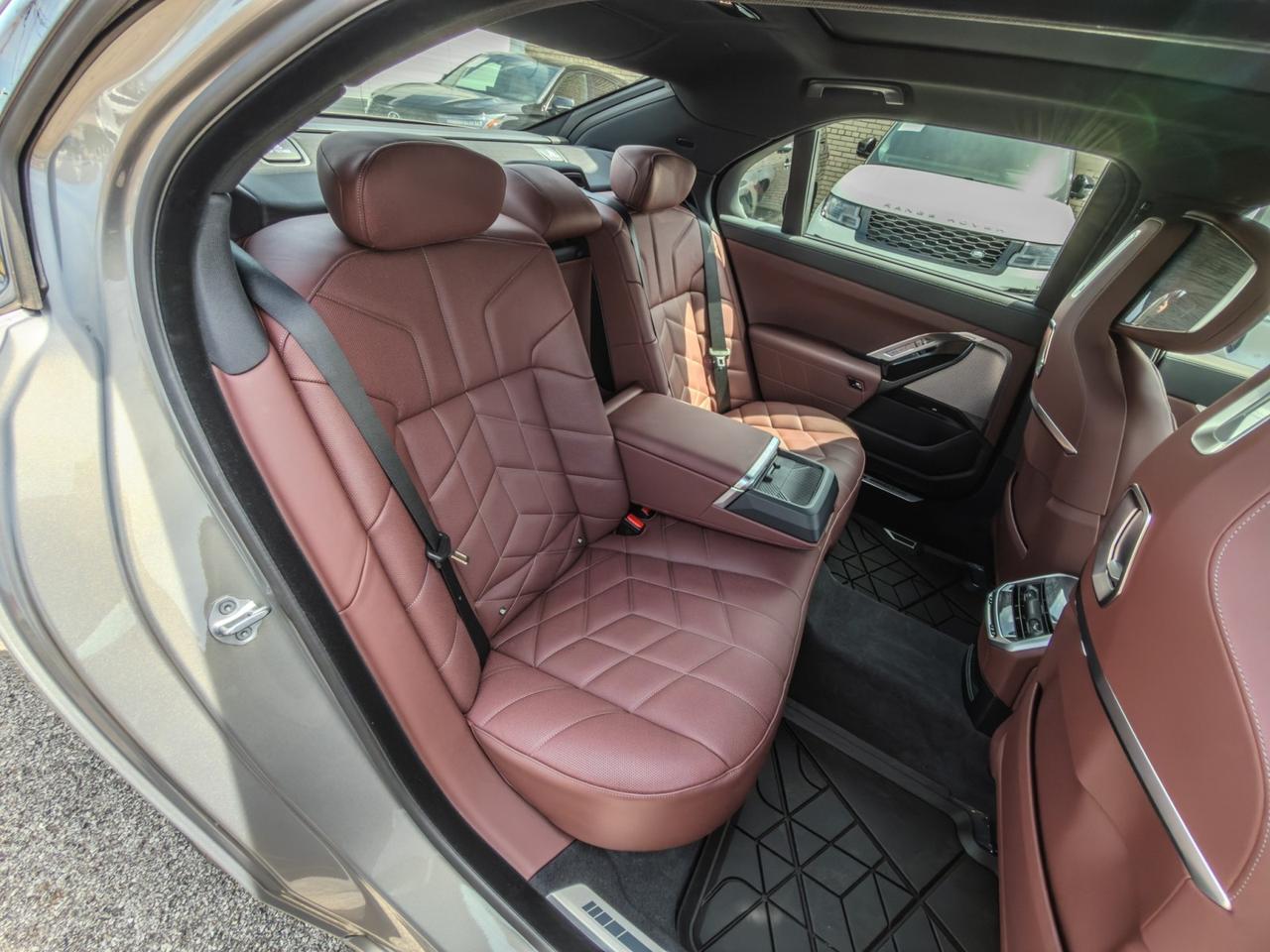2025 BMW 7 Series 760i xDrive Tallmadge OH