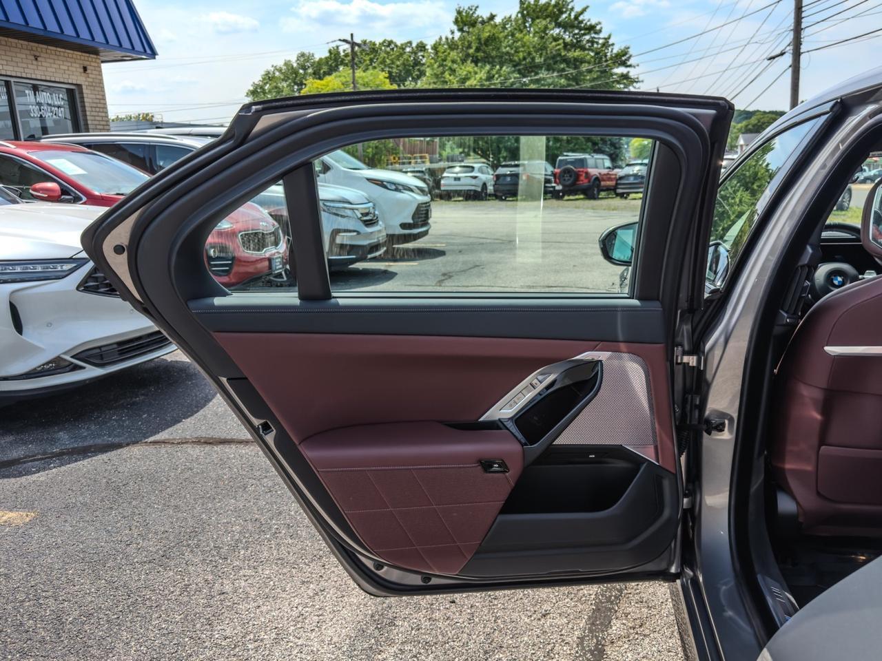 2025 BMW 7 Series 760i xDrive Tallmadge OH