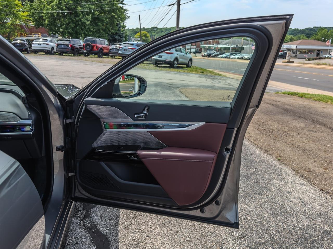 2025 BMW 7 Series 760i xDrive Tallmadge OH