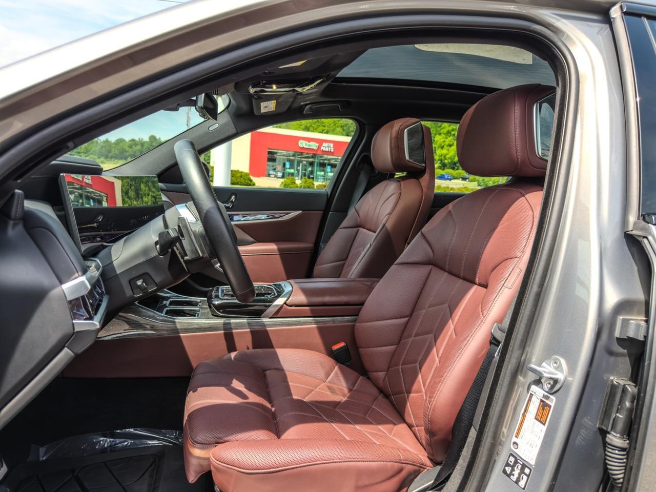 2025 BMW 7 Series 760i xDrive Tallmadge OH