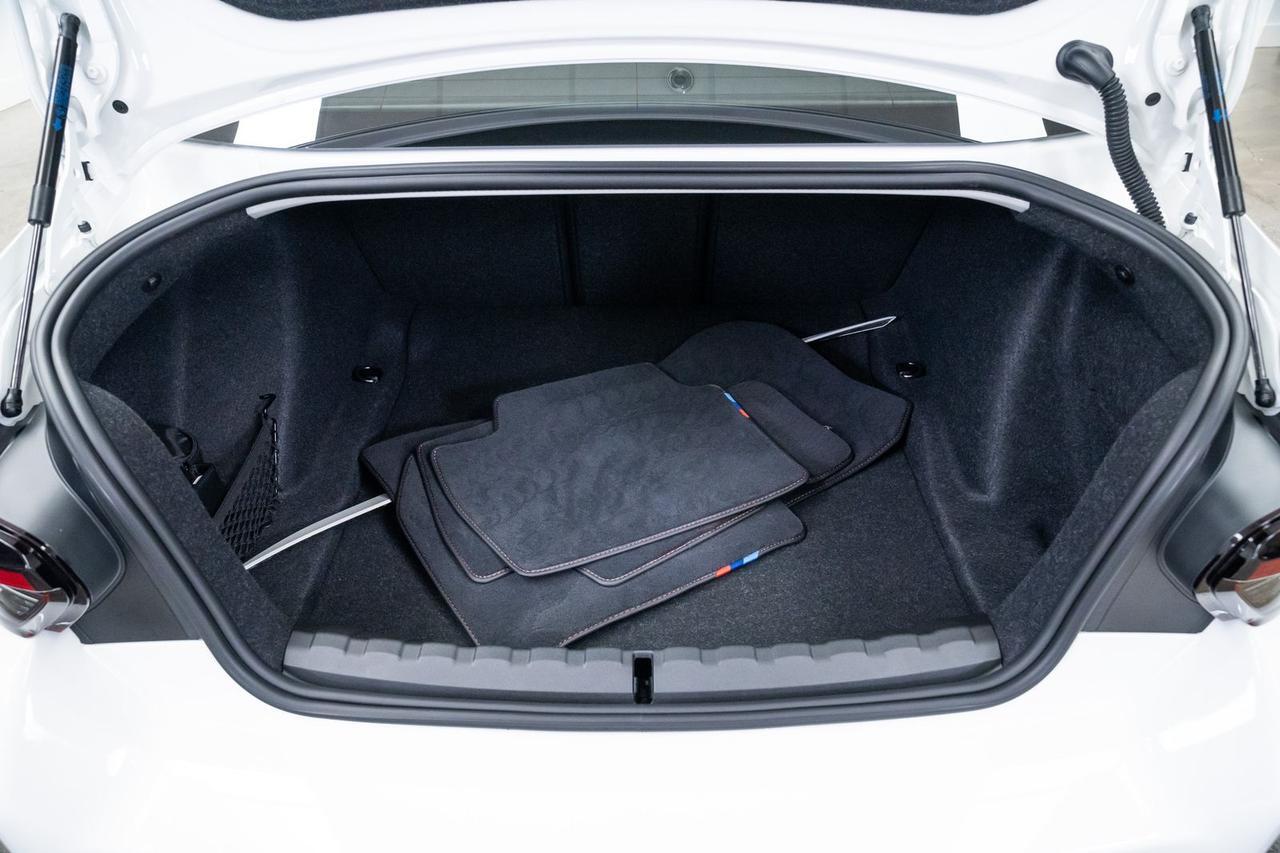 2025 BMW M2 Base 1 Owner 6-Speed Manual Carbon Roof Portland OR