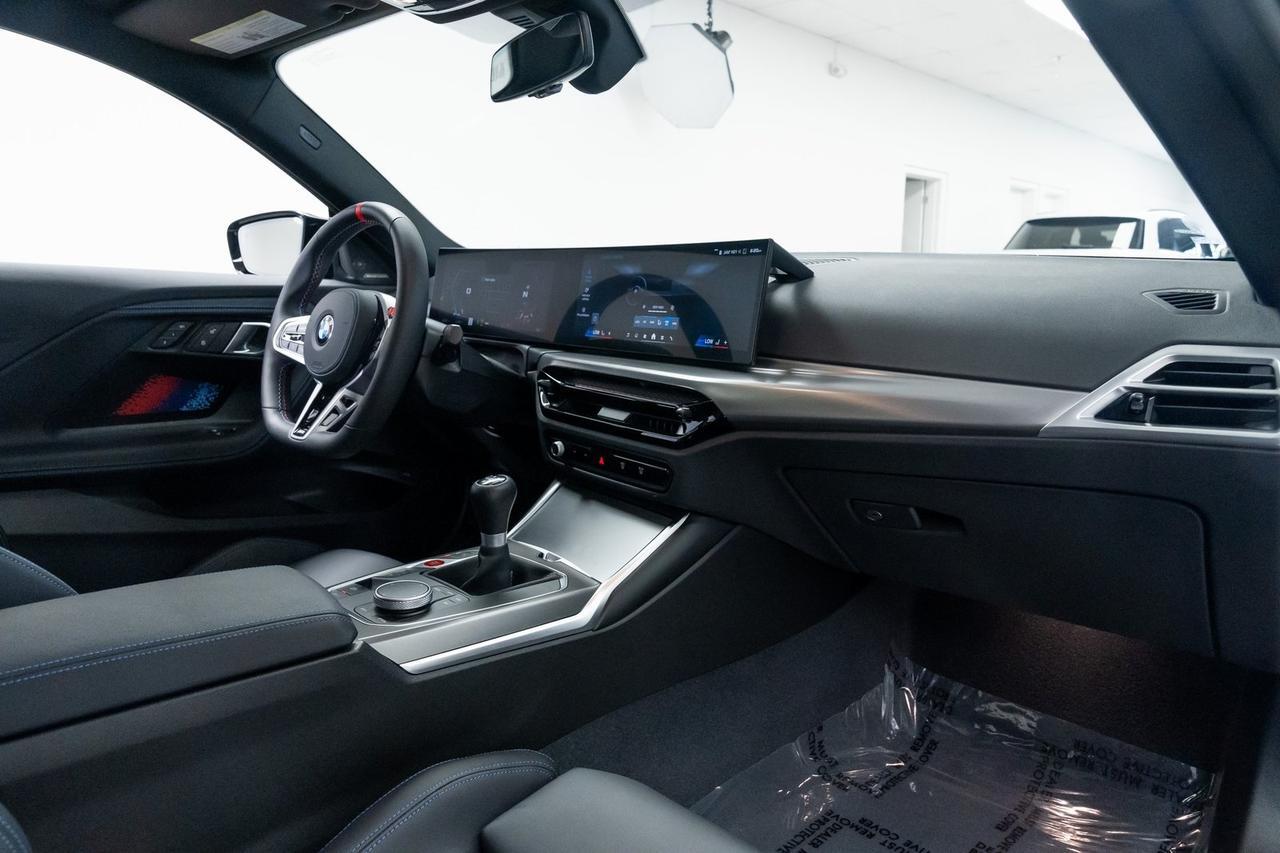 2025 BMW M2 Base 1 Owner Heated Seats Harman/ Kardon Audio Portland OR