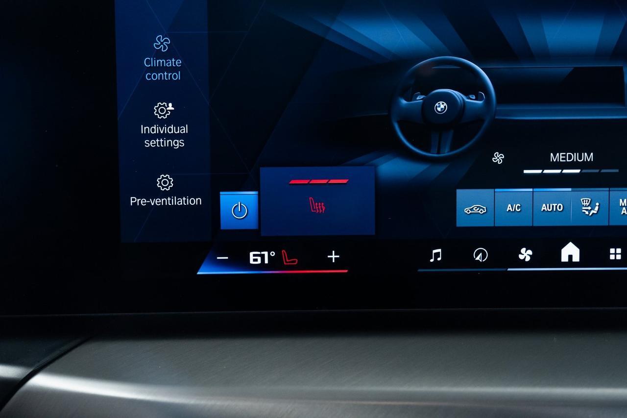 2025 BMW M2 Base 1 Owner Heated Seats Harman/ Kardon Audio Portland OR