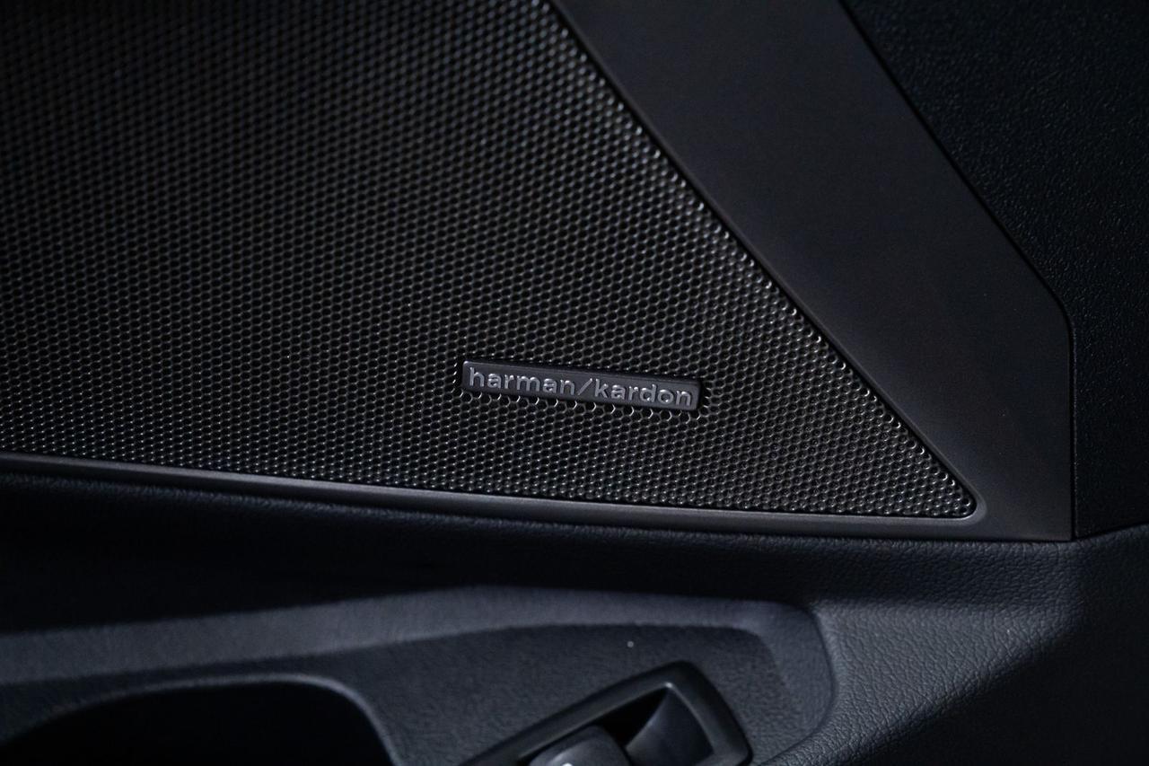 2025 BMW M3 Competition xDrive Carbon Bucket Seats Carbon Exterior Package Portland OR