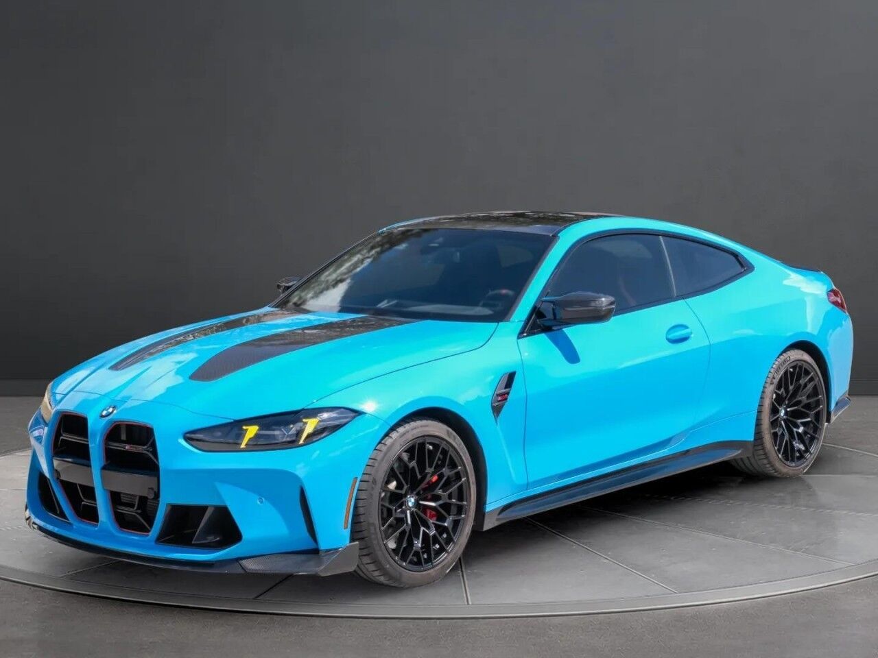 2025 BMW M4 CS