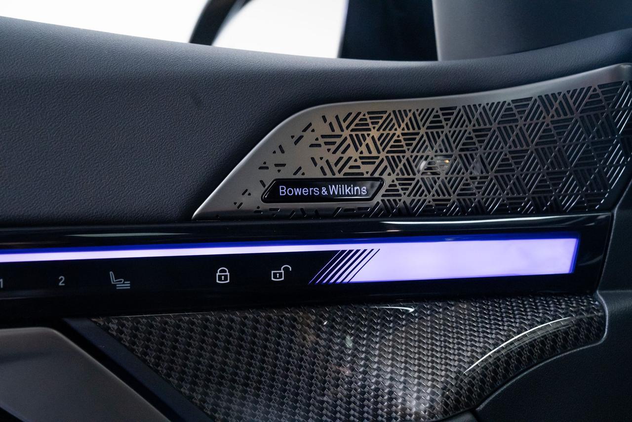 2025 BMW M5 Adaptive Cruise Head-Up Display Portland OR