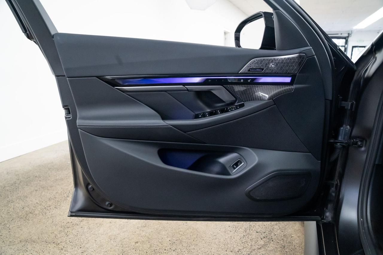 2025 BMW M5 Adaptive Cruise Head-Up Display Portland OR