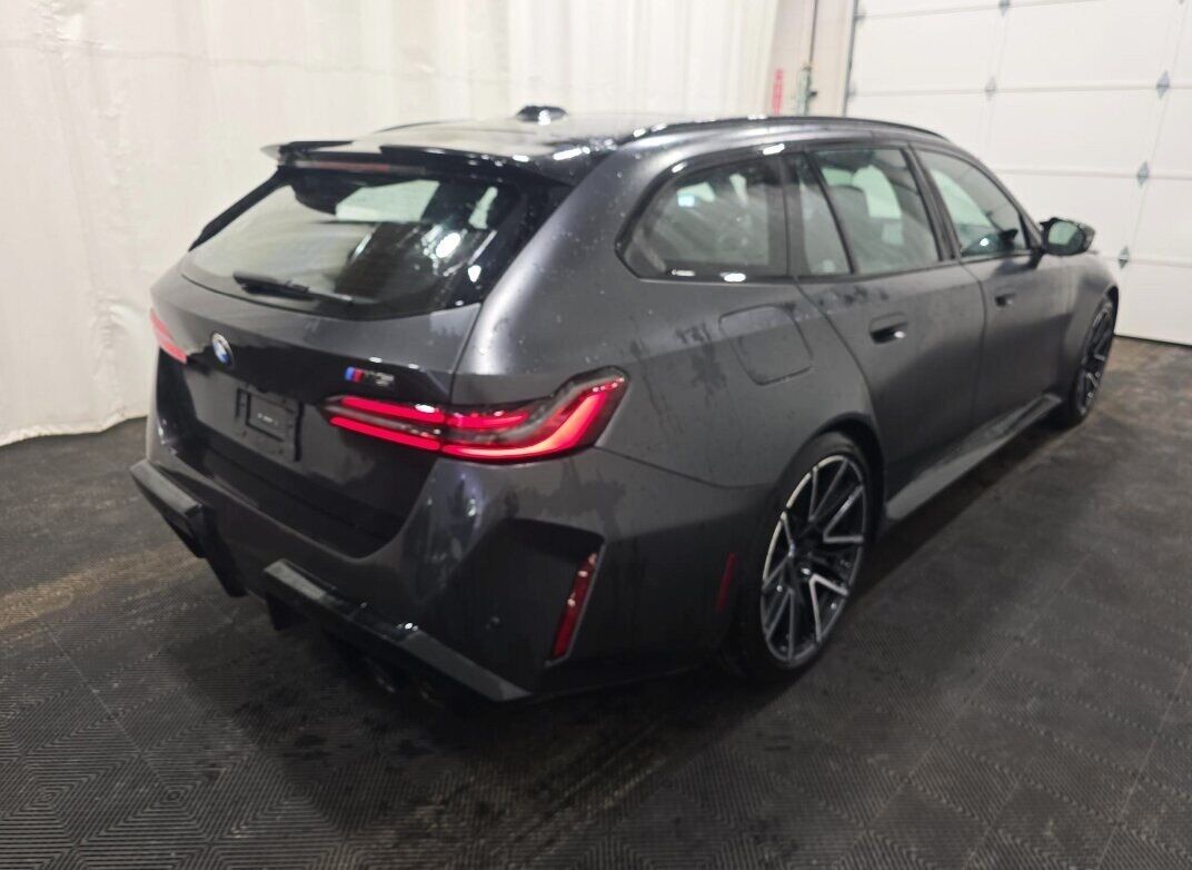 2025 BMW M5 Adaptive Cruise Head-Up Display Portland OR