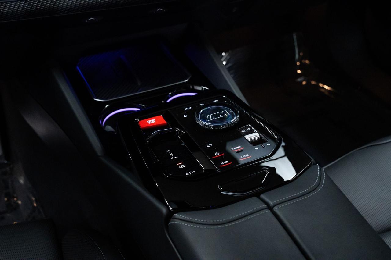 2025 BMW M5 Adaptive Cruise Head-Up Display Portland OR