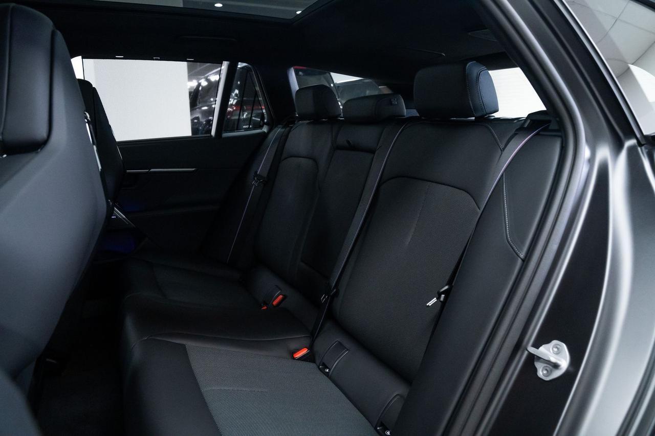 2025 BMW M5 Adaptive Cruise Head-Up Display Portland OR