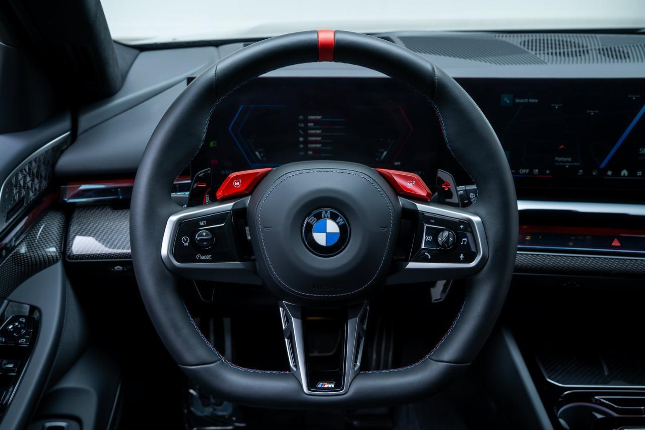2025 BMW M5 Base 3XX Original Miles / Bowers &amp; Wilkins Surround Sou Portland OR