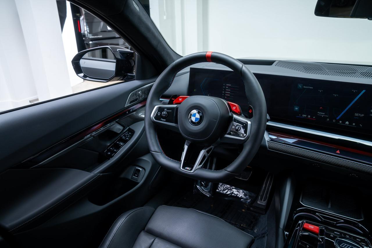 2025 BMW M5 Base 3XX Original Miles / Bowers &amp; Wilkins Surround Sou Portland OR