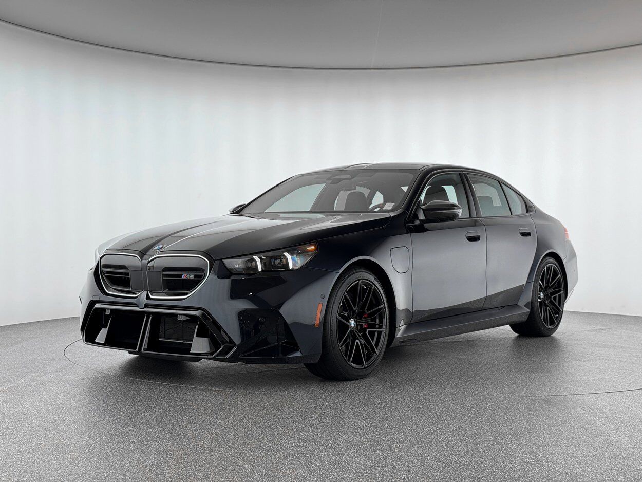 2025 BMW M5 Base