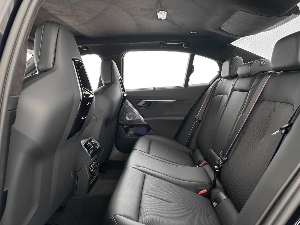 2025 BMW M5 Base Bellevue WA