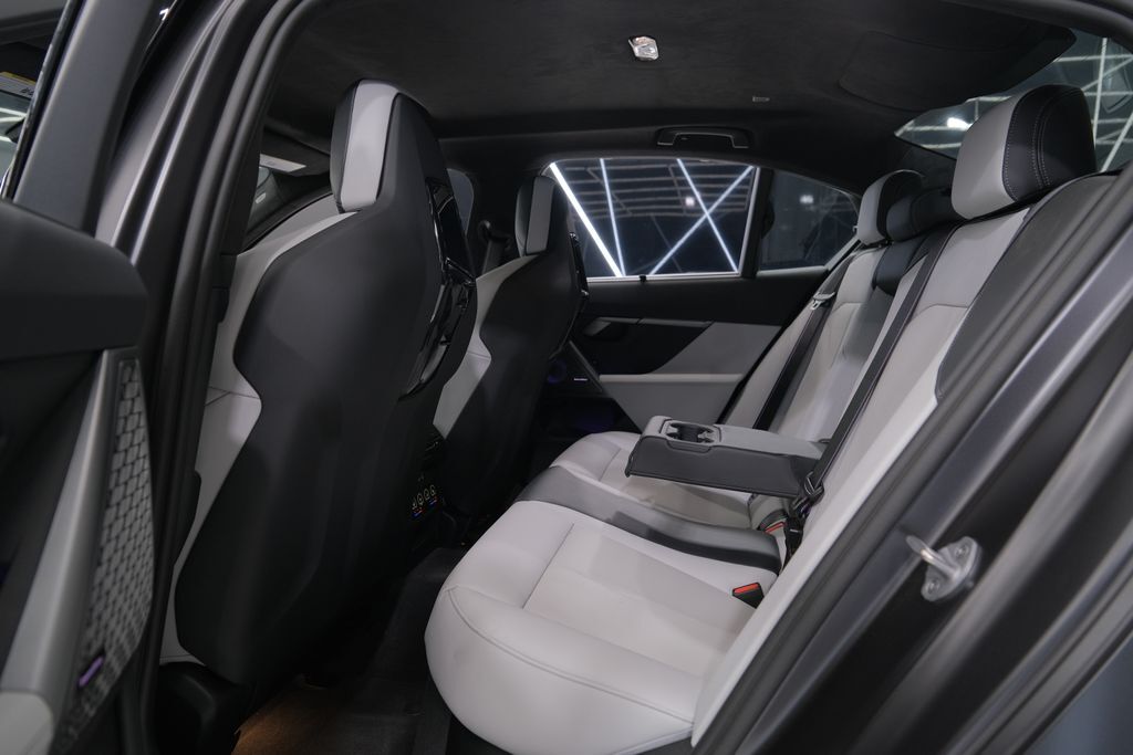 2025 BMW M5 Base Miami FL