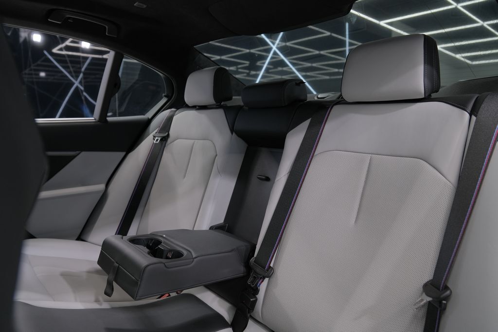 2025 BMW M5 Base Miami FL