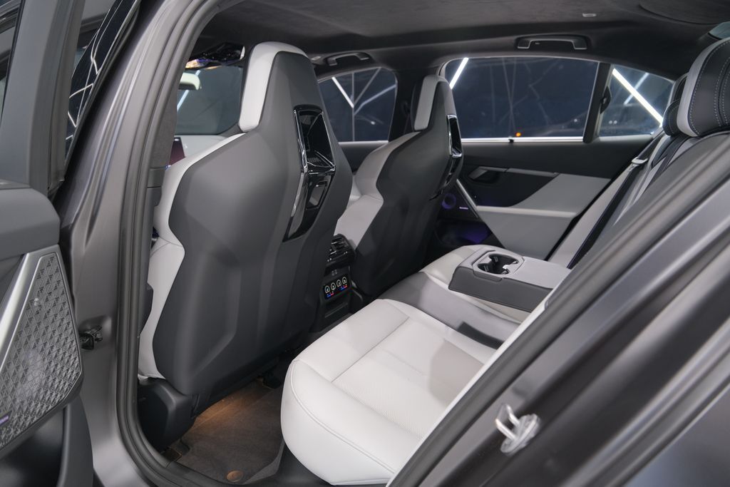 2025 BMW M5 Base Miami FL