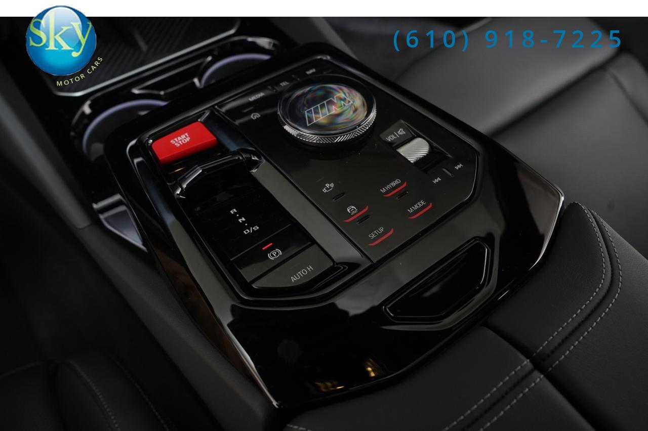 2025 BMW M5 Sedan xDrive AWD Driving Assist Pro & Exec PKGS West Chester PA